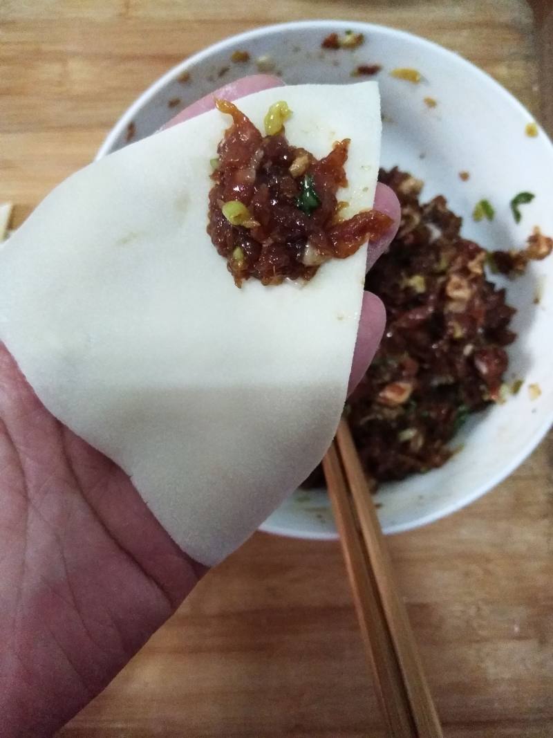 鲜肉馄饨的做法步骤：9