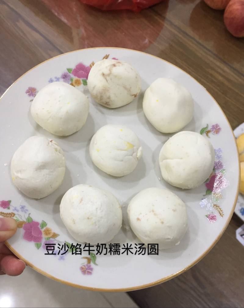 黑芝麻汤圆，红豆汤圆的做法步骤：3