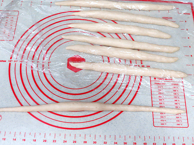 巴伐利亚碱水面包【普雷结】的做法步骤：10