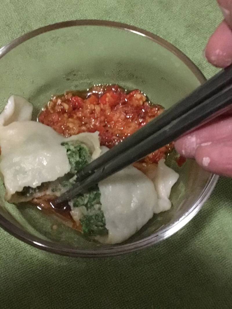 荠菜鲜虾肉饺的做法步骤：16