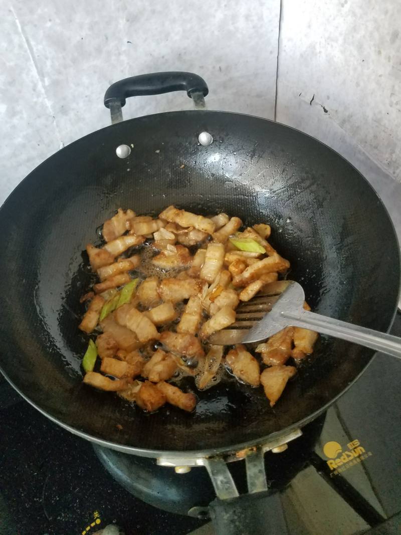 “下饭菜”红烧肉的做法步骤：6