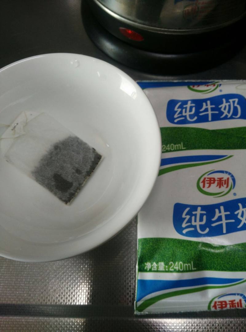 奶茶的做法步骤：1