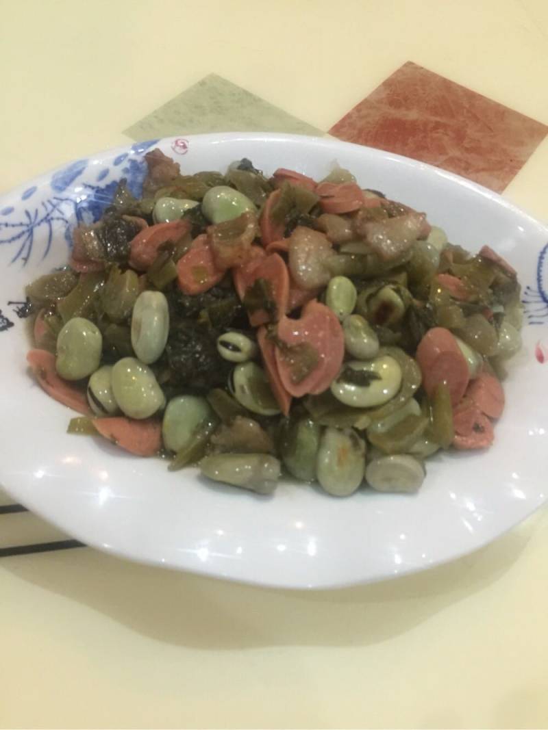 毛豆酸菜炒火腿肠的做法步骤：7