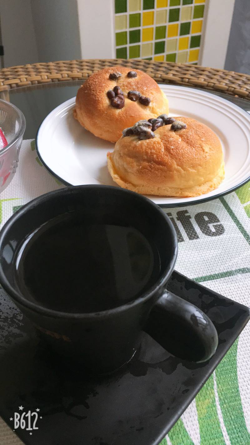 蜜豆酥皮面包的做法步骤：27