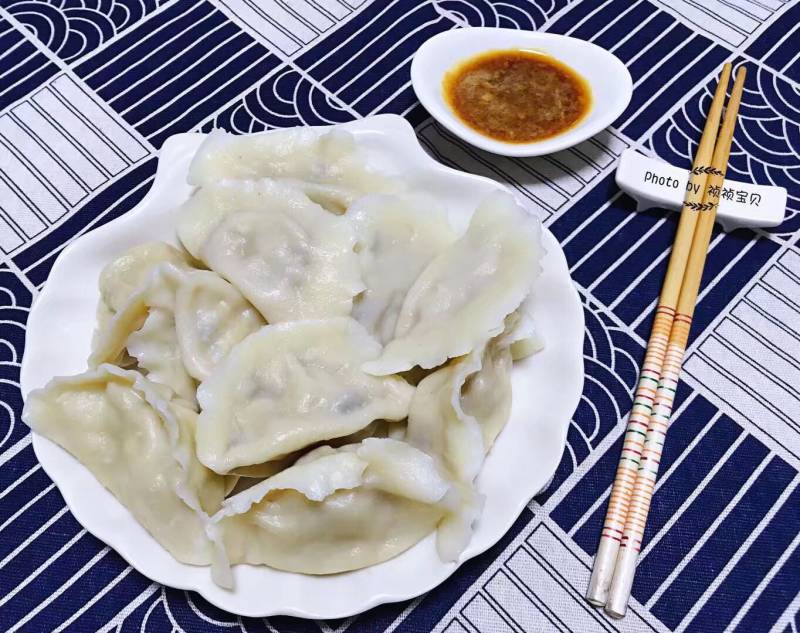 圆葱鲜肉水饺的做法步骤：12