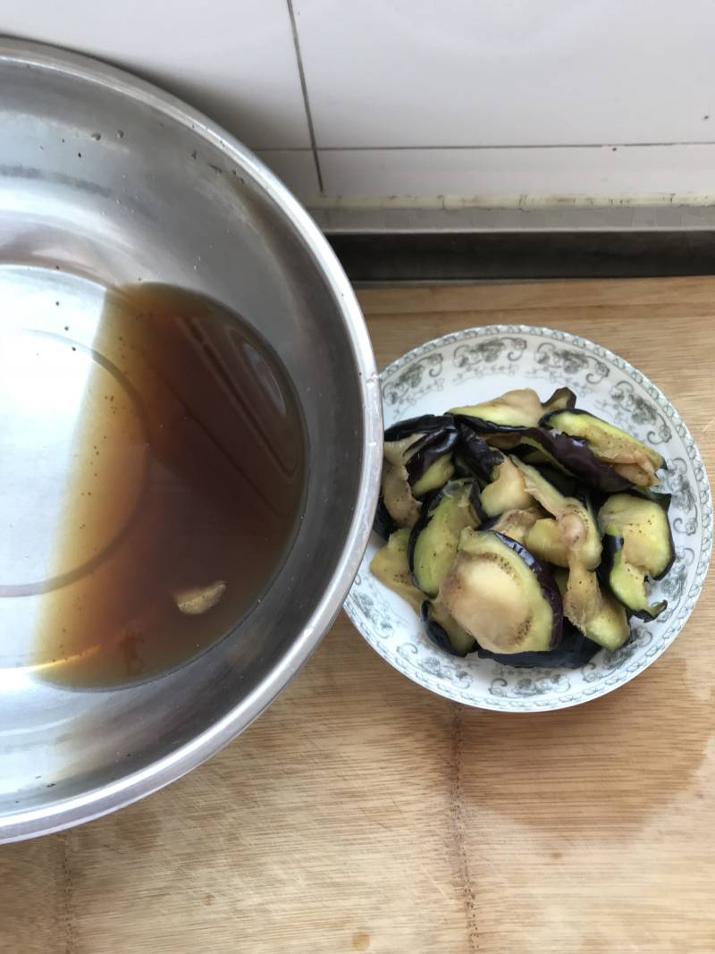 红烧茄子（非油炸）的做法步骤：3