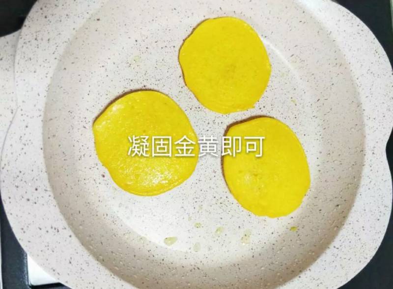 南瓜鸡蛋饼的做法步骤：6