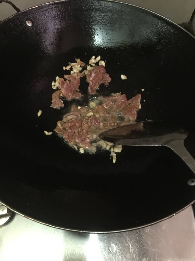 豆角炒肉片的做法步骤：3