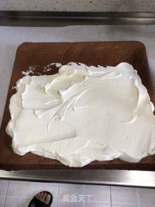 奥利奥巧克力奶油蛋糕卷的做法步骤：15