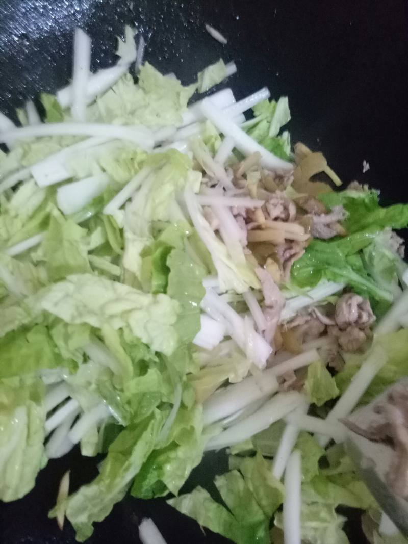 白菜榨菜炒肉片的做法步骤：5