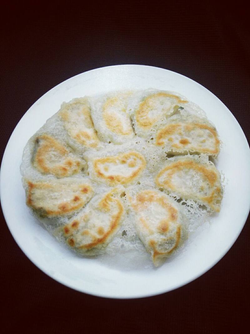 冰花煎饺的做法步骤：12