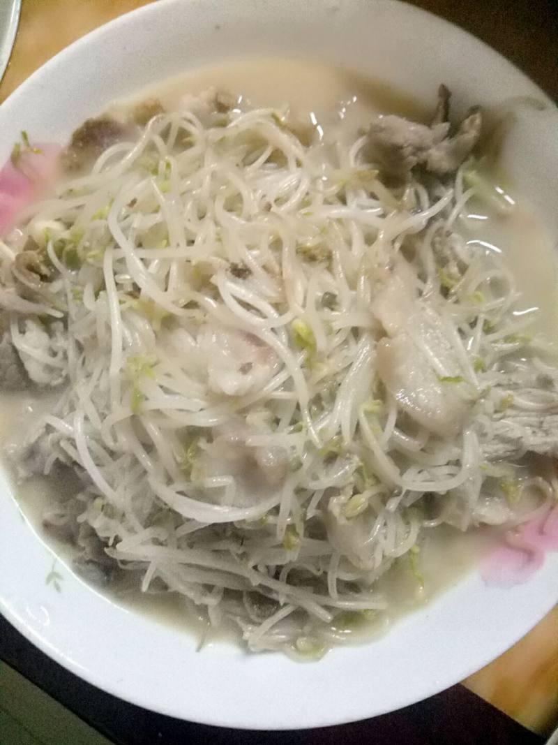 绿豆芽炒肉片的做法步骤：5