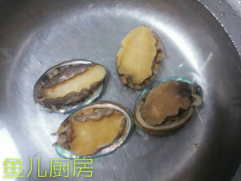 鲍鱼捞饭──“鱼儿厨房”私房菜的做法步骤：4