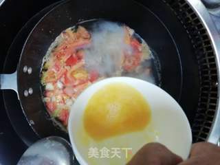 小满日食记《西红柿海米鸡蛋汤》的做法步骤：6