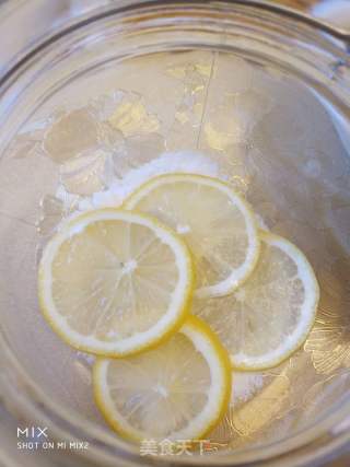 百香果柠檬蜜的做法步骤：8