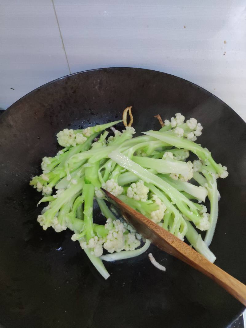 家常菜  豆豉菜花的做法步骤：6