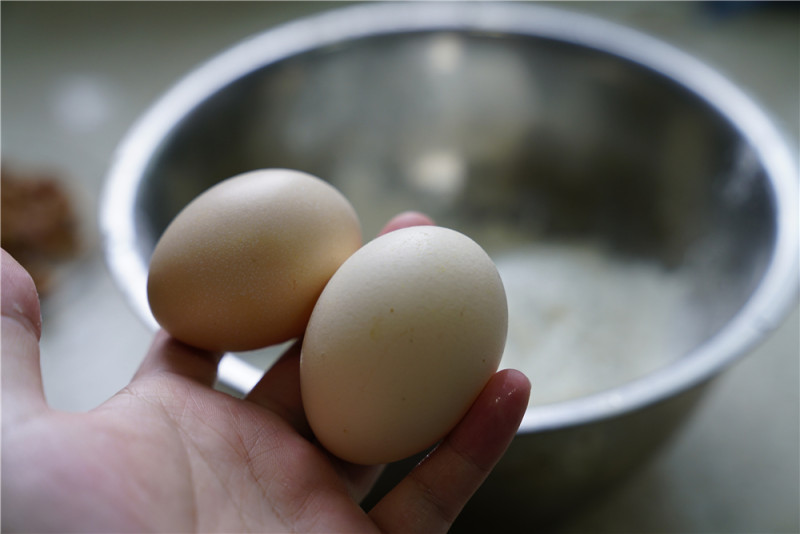 油渣芝麻饼的做法步骤：2