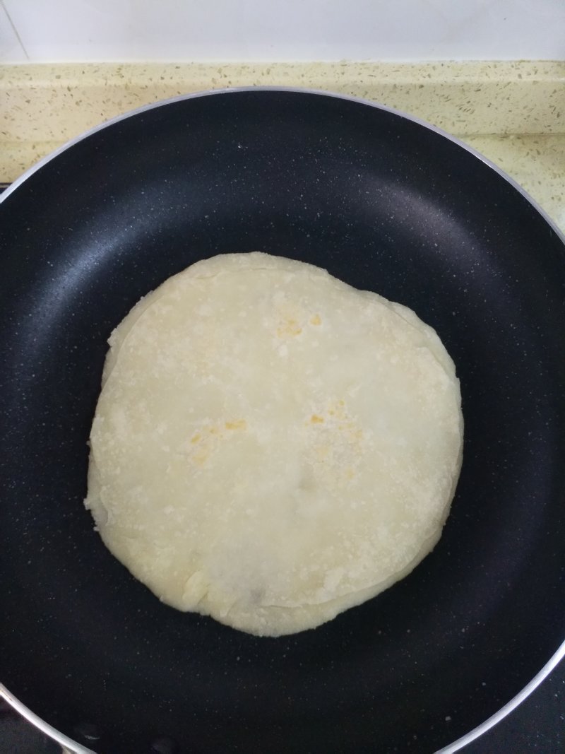 鸡肉蔬菜卷饼的做法步骤：16