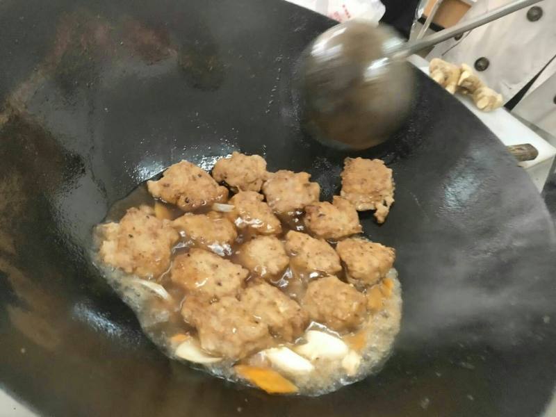 南煎肉饼的做法步骤：19