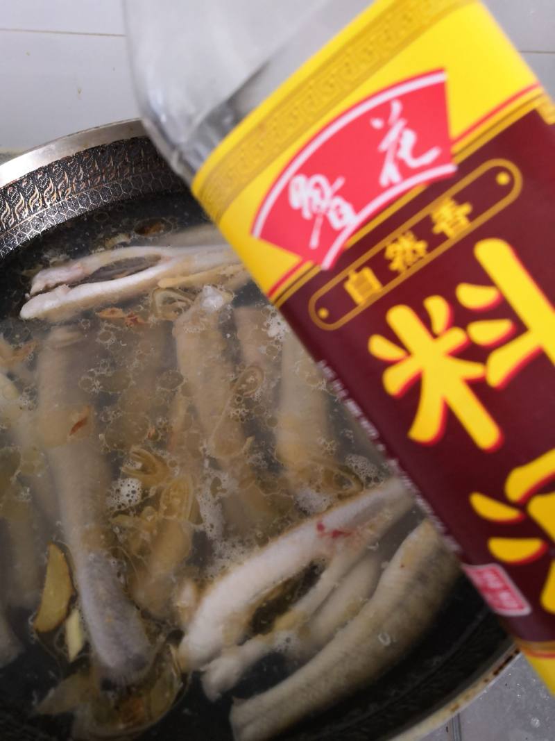 黄豆酱焖鱼的做法步骤：6