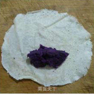 紫薯春卷的做法步骤：9