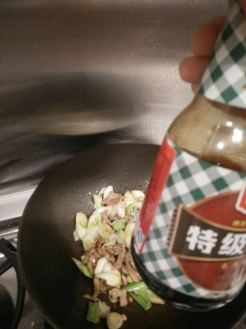 大葱炒肉的做法步骤：11