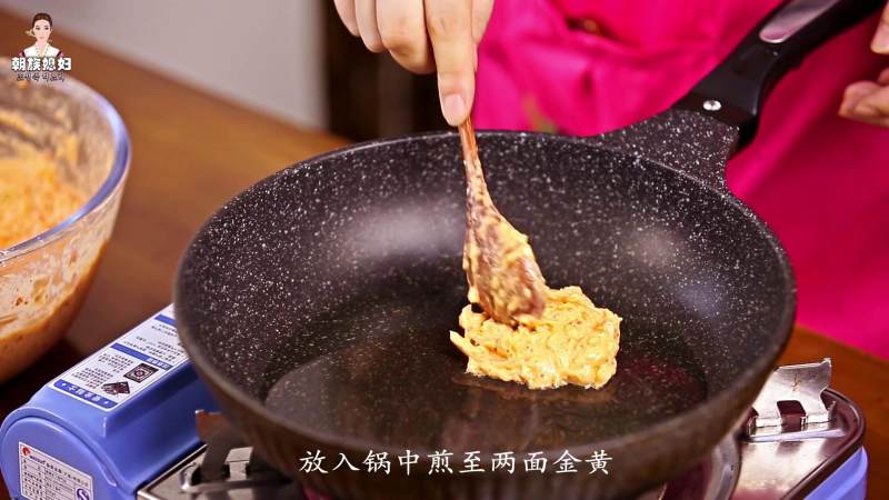 超级美味的韩式泡菜饼的做法步骤：6