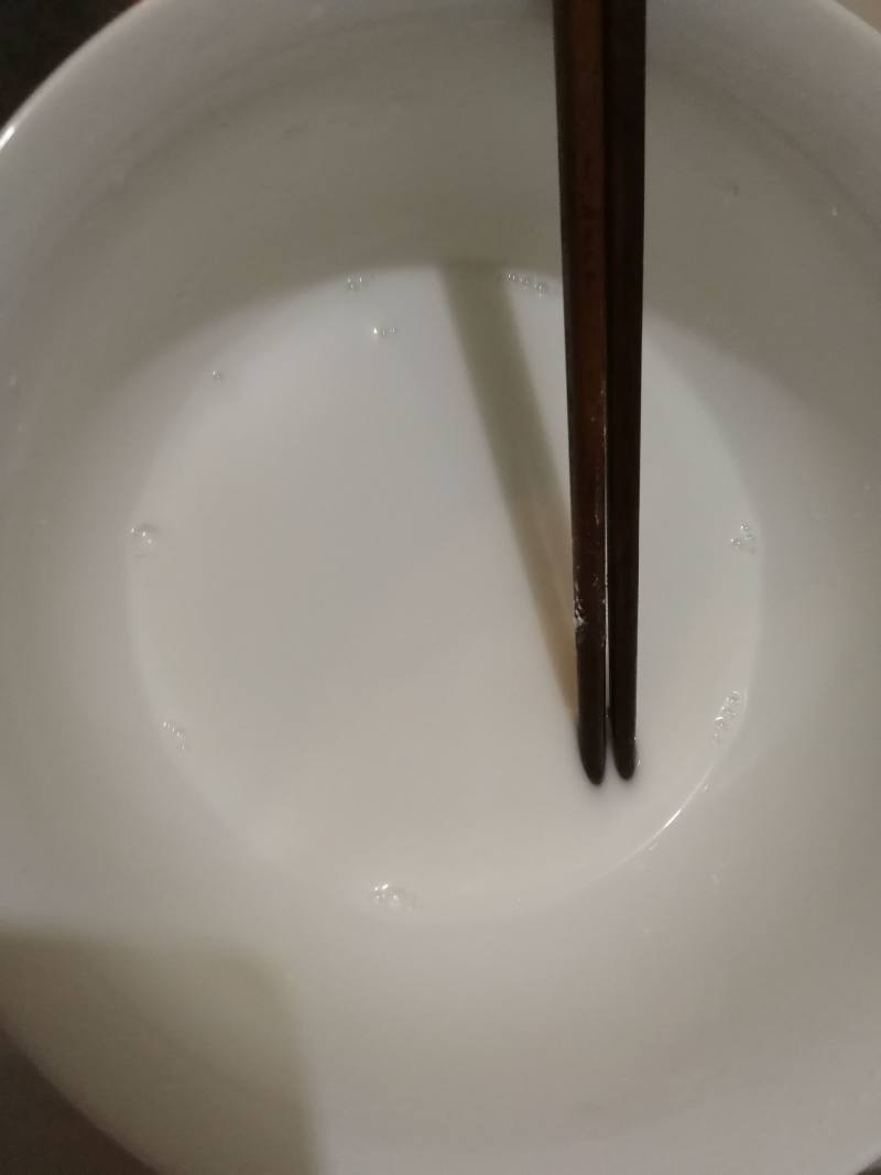 红薯鸡蛋面(焚忧菜谱)的做法步骤：2