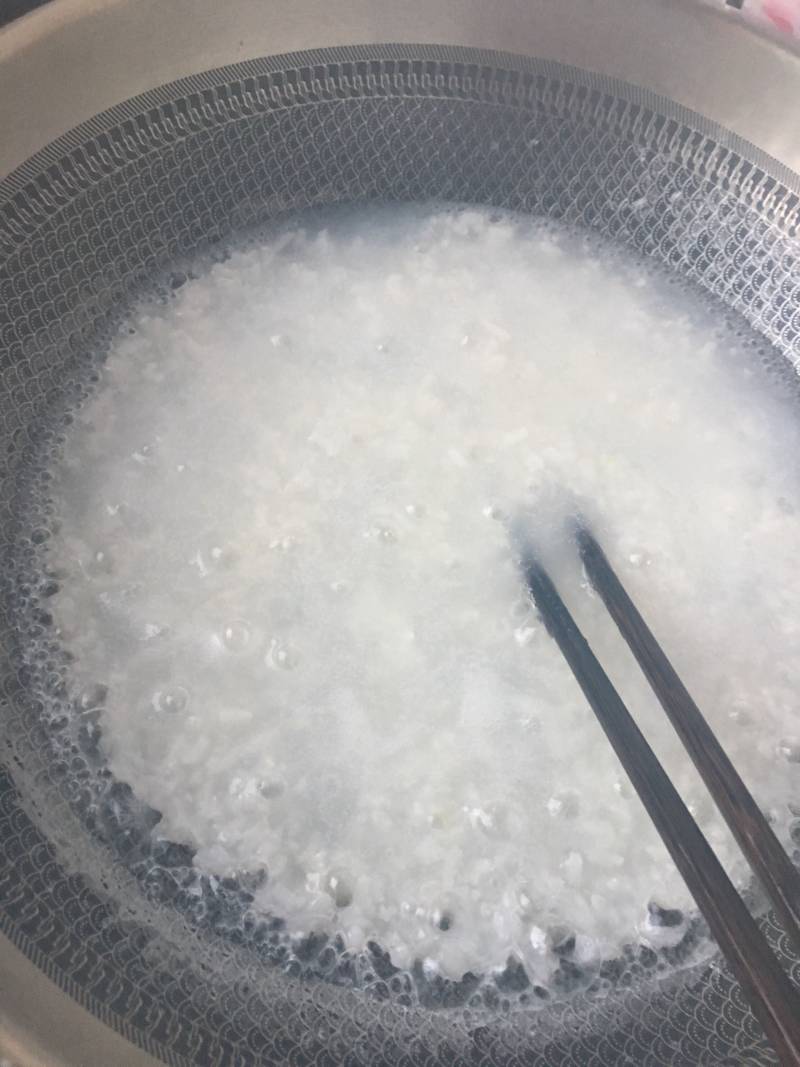 鲍鱼茼蒿粥的做法步骤：13