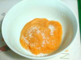 黄桃酱的做法步骤：4