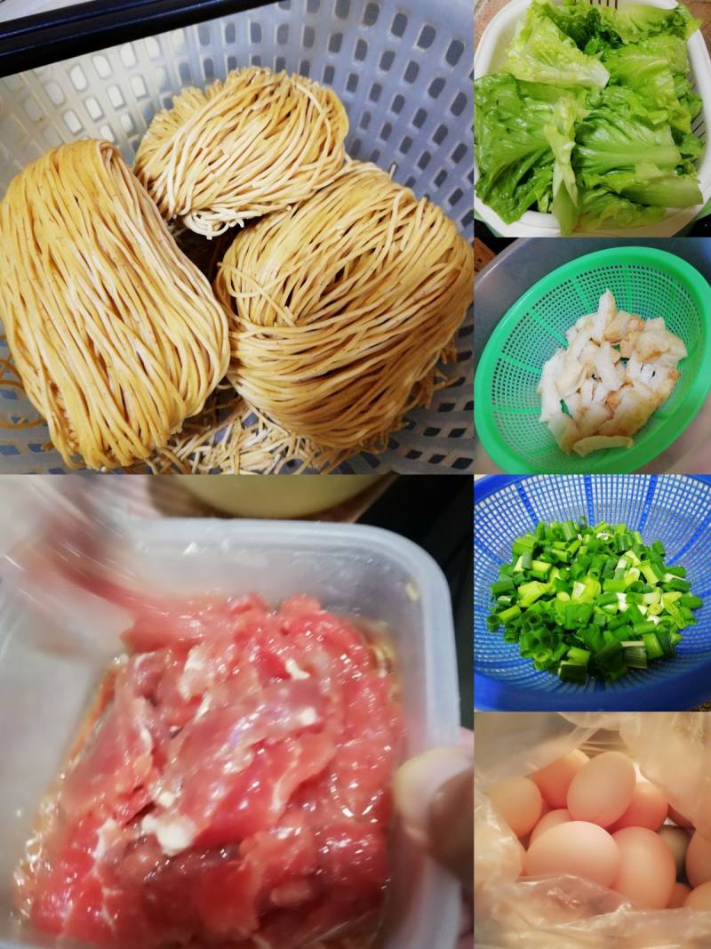 蚝油牛肉蛋炒面的做法步骤：1