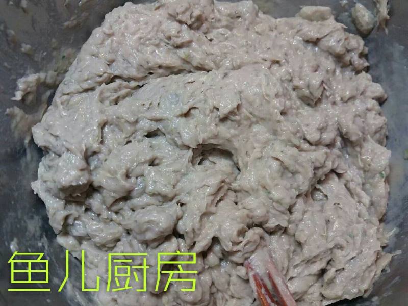 双丝黄鱼小鲜肉──鱼儿厨房私房菜的做法步骤：10