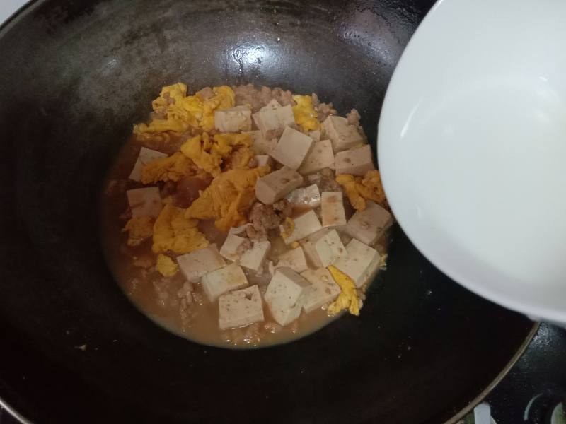 肉末鸡蛋煮豆腐的做法步骤：15