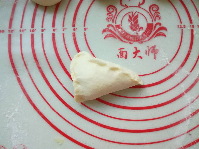 发面多层豆沙饼的做法步骤：12