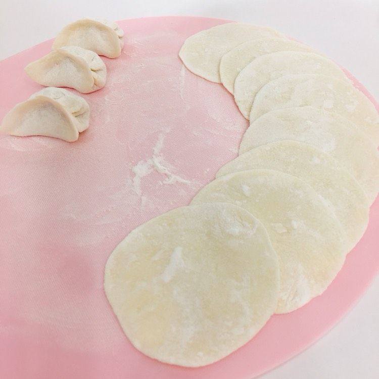 鸡蛋抱饺的做法步骤：4