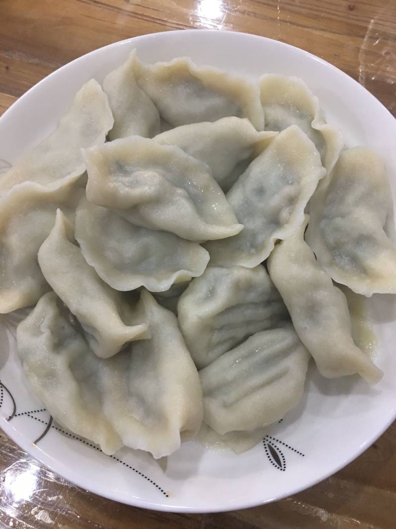 牛肉韭菜水饺的做法步骤：9