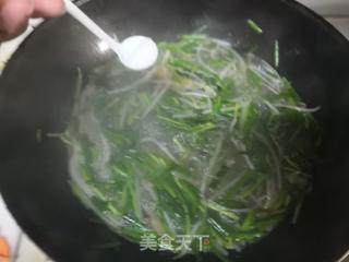 韭菜银牙汤的做法步骤：5