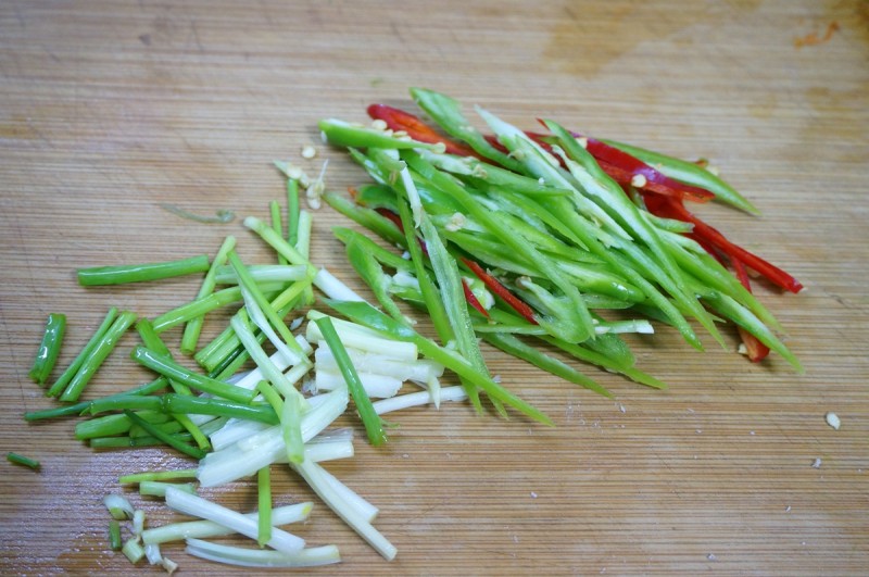 菌菇鸡汤与酸辣鸡丝的做法步骤：9