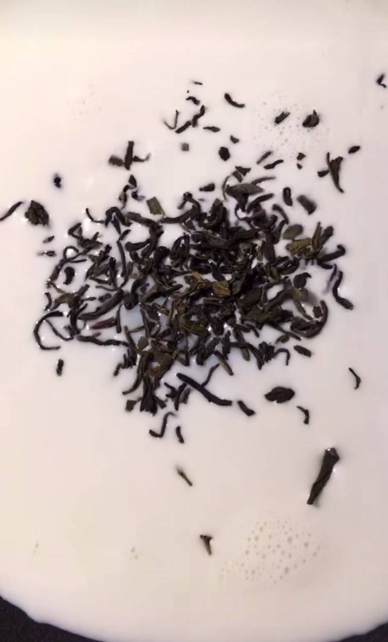 草莓珍珠奶茶的做法步骤：8