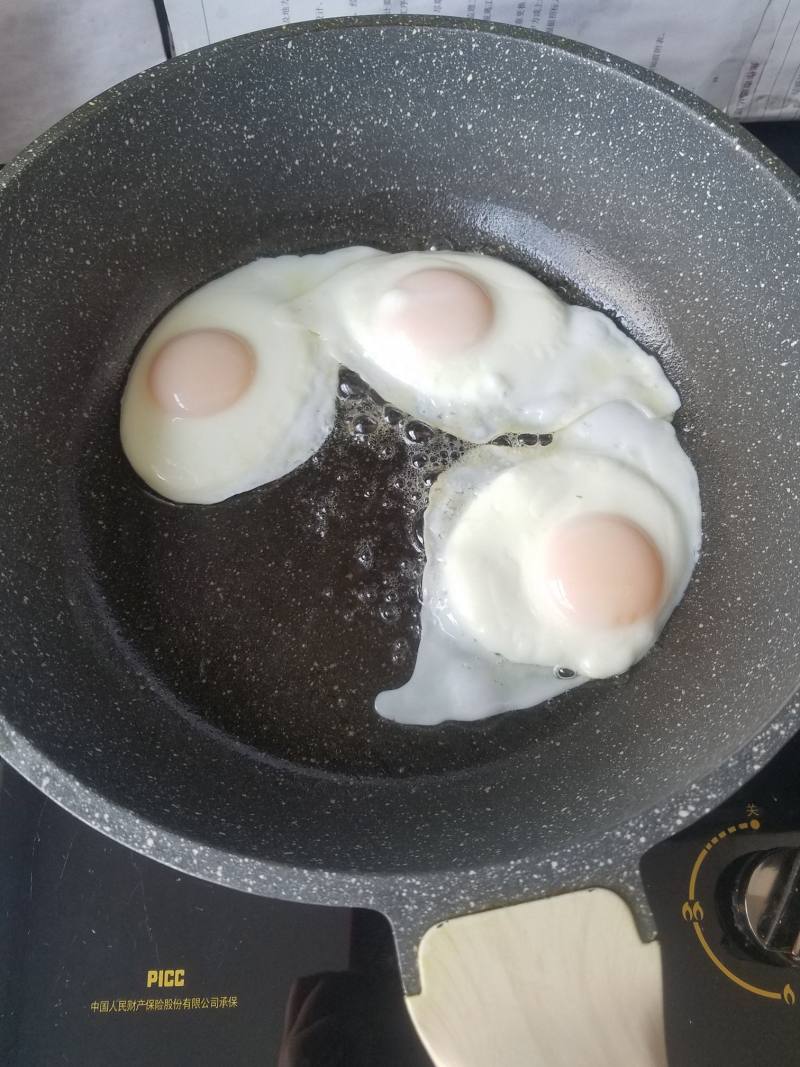 “面食”番茄酸汤面的做法步骤：1