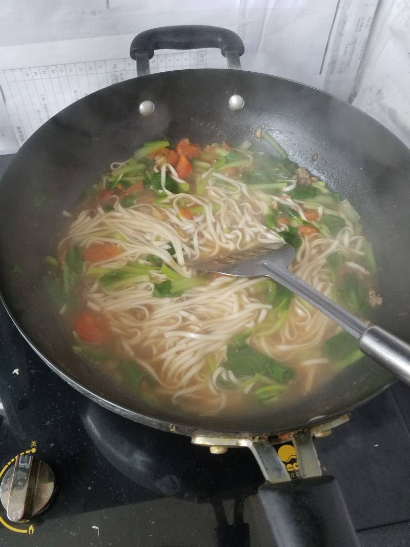 番茄牛肉汤面的做法步骤：9