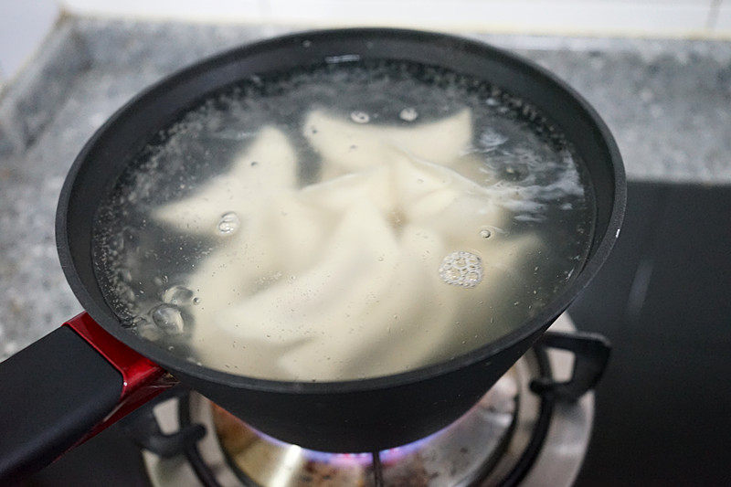 萝卜肉馅儿饺子-------冬吃萝卜夏吃姜的做法步骤：18