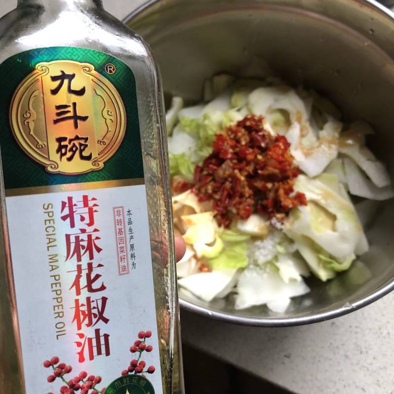 凉拌儿菜片片儿的做法步骤：5