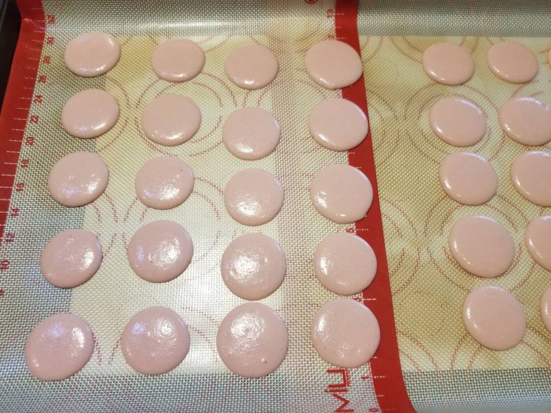 法式马卡龙(macarons)的做法步骤：6