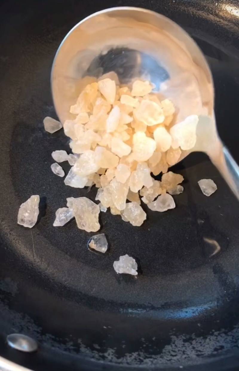 红酒雪梨的做法步骤：4