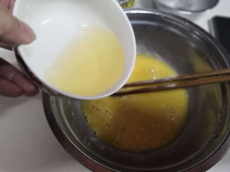 下午茶点心之一鸡蛋黑芝麻饼干的做法步骤：3