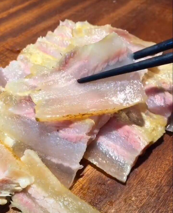 甜椒炒腊肉的做法步骤：6