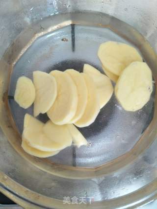 培根土豆卷的做法步骤：1