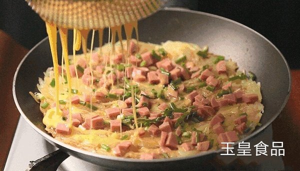 土豆丝鸡蛋饼的做法步骤：4