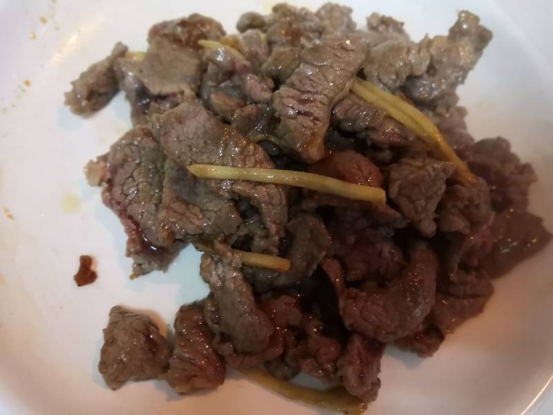 土豆炖牛肉的做法步骤：4